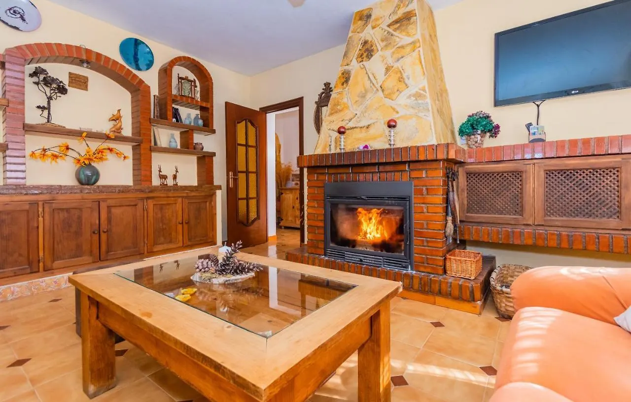 Cubo'S Finca Las Cuatro Lunas Alhaurin de la Torre Holiday home