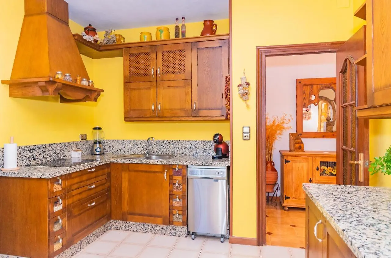 Cubo'S Finca Las Cuatro Lunas Alhaurin de la Torre Holiday home